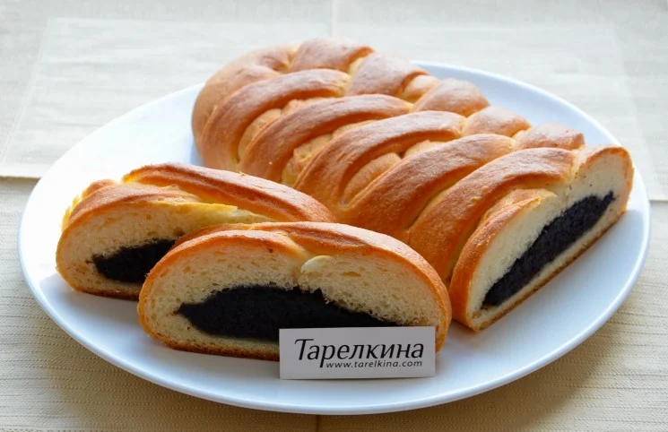 Рулет с маком