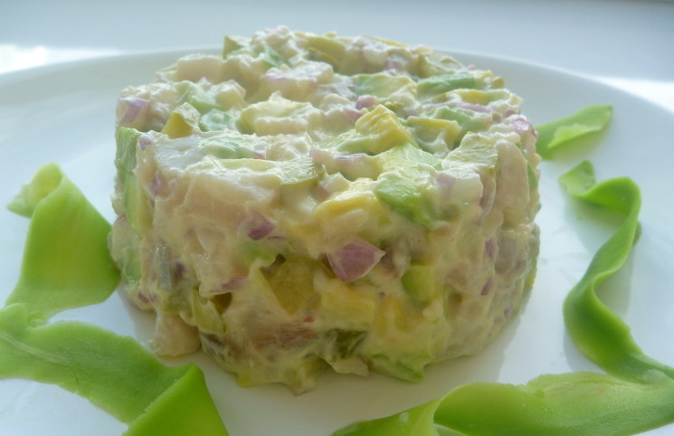 Салат из сельди с авокадо