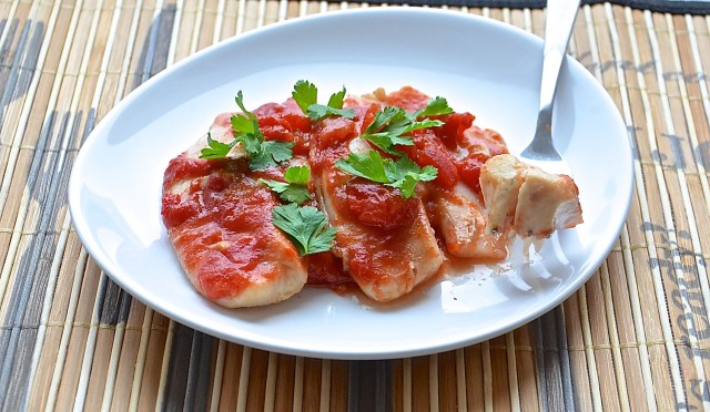 Рецепт Рыба под томатным соусом